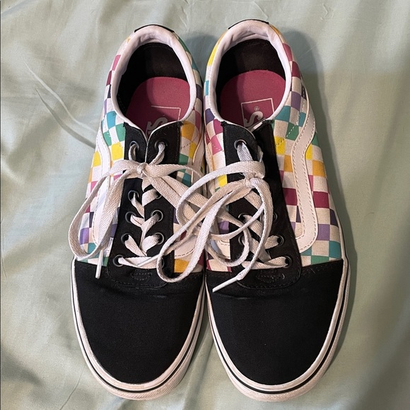 Vans Women’s Colorful Checkered Rainbow Lace-Up Sneakers Size 8.5 - Picture 5 of 10